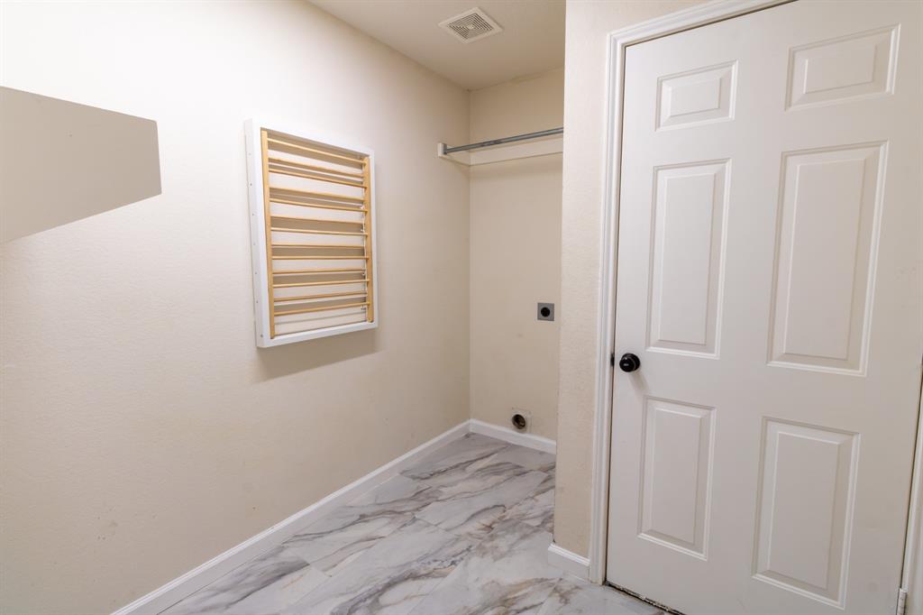 PARK BEND ESTATES - Residential