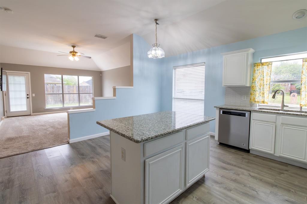 PARK BEND ESTATES - Residential