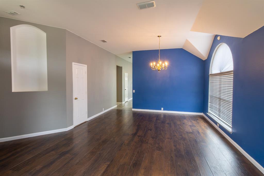 PARK BEND ESTATES - Residential