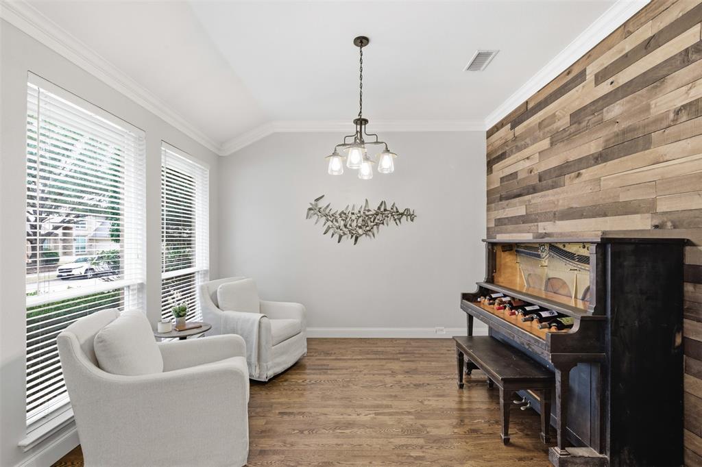 1434 Lone Star Court