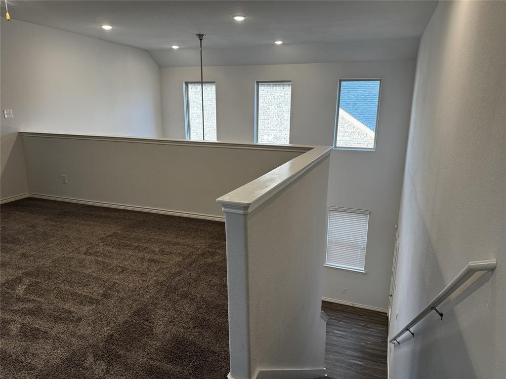 Valencia On The Lake - Residential Lease