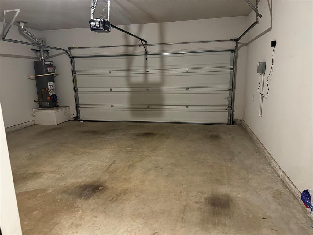 Valencia On The Lake - Residential Lease