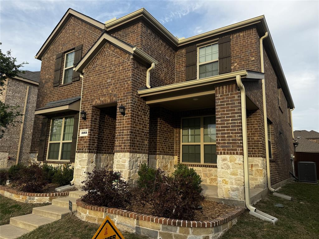 Valencia On The Lake - Residential Lease