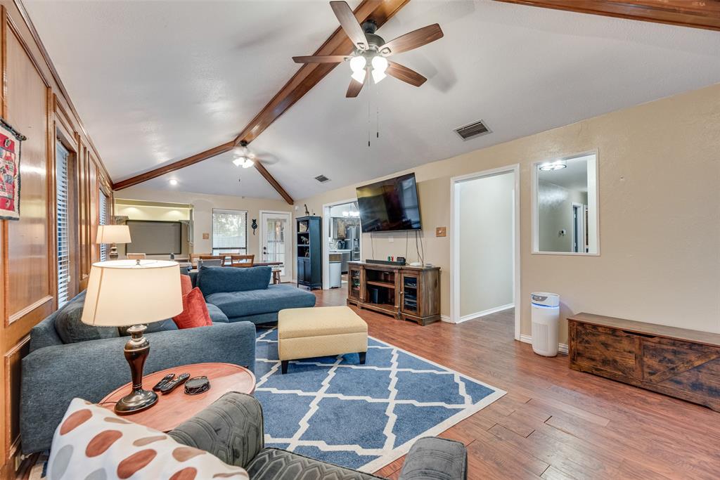1845 Tiburon Bend