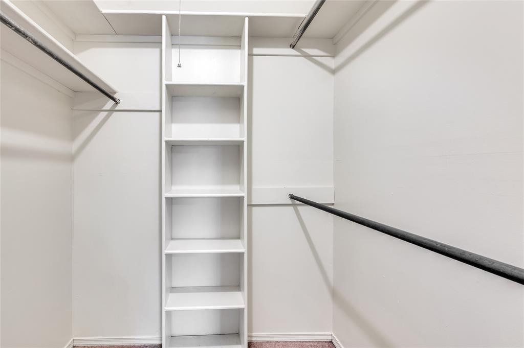 Ridglea Estate Condo - Residential Lease