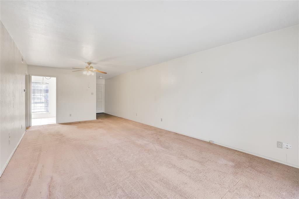 Ridglea Estate Condo - Residential Lease