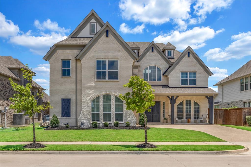 1112 Maverick Drive