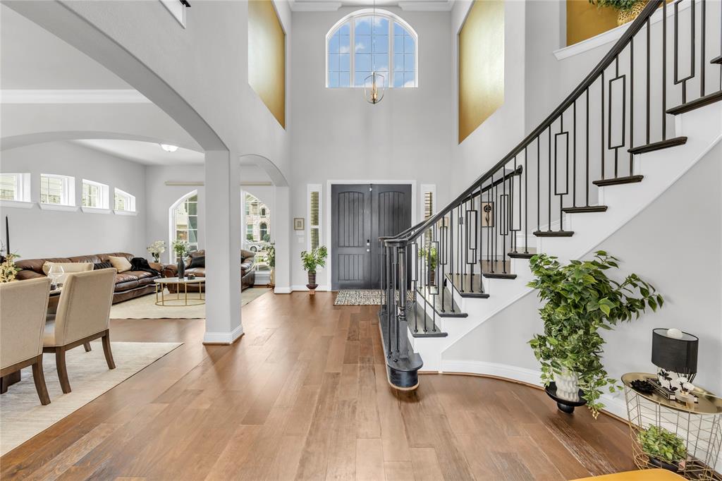 1112 Maverick Drive