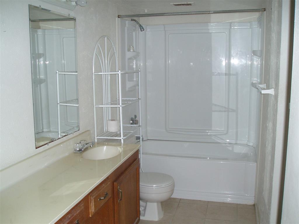 Colony 25 - Residential Lease