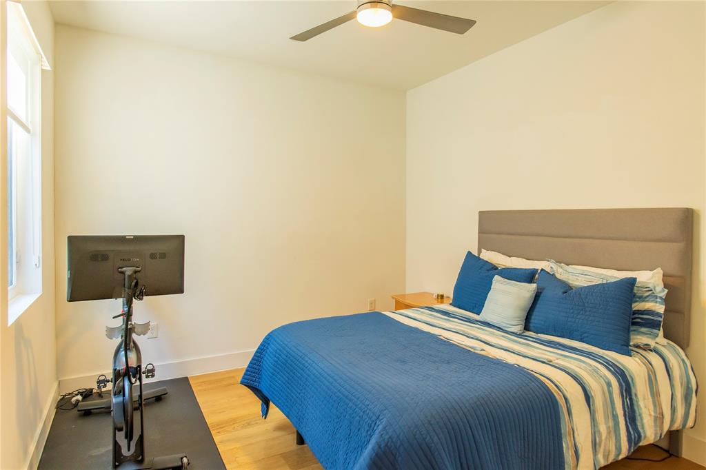 Moser Up Henderson Condos - Residential