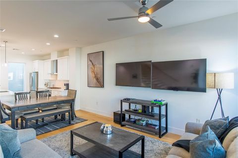 2222 Moser Avenue 111 Dallas TX 75206
