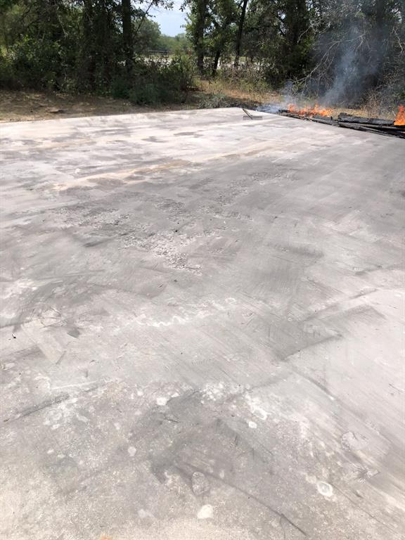 Pioneer Valley - Land