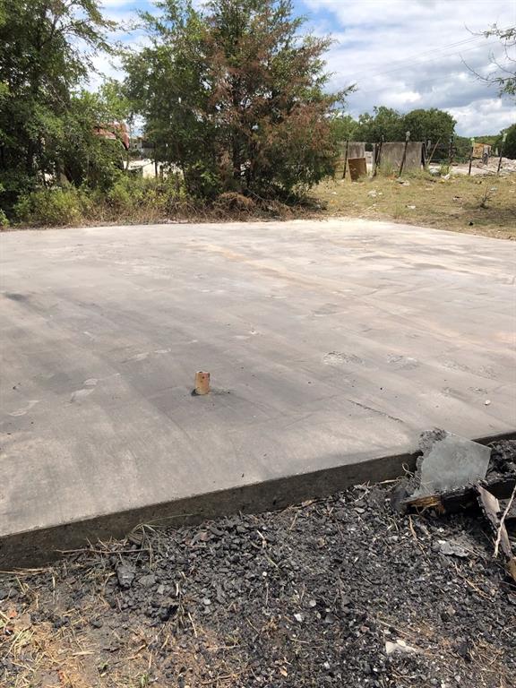 Pioneer Valley - Land