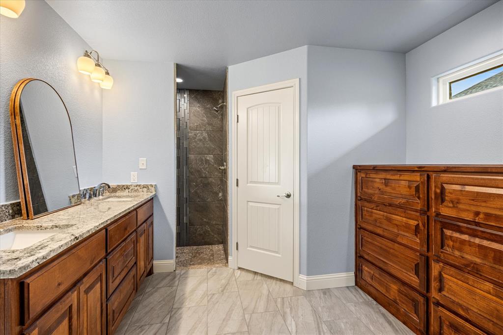 Canyon Creek - Residential