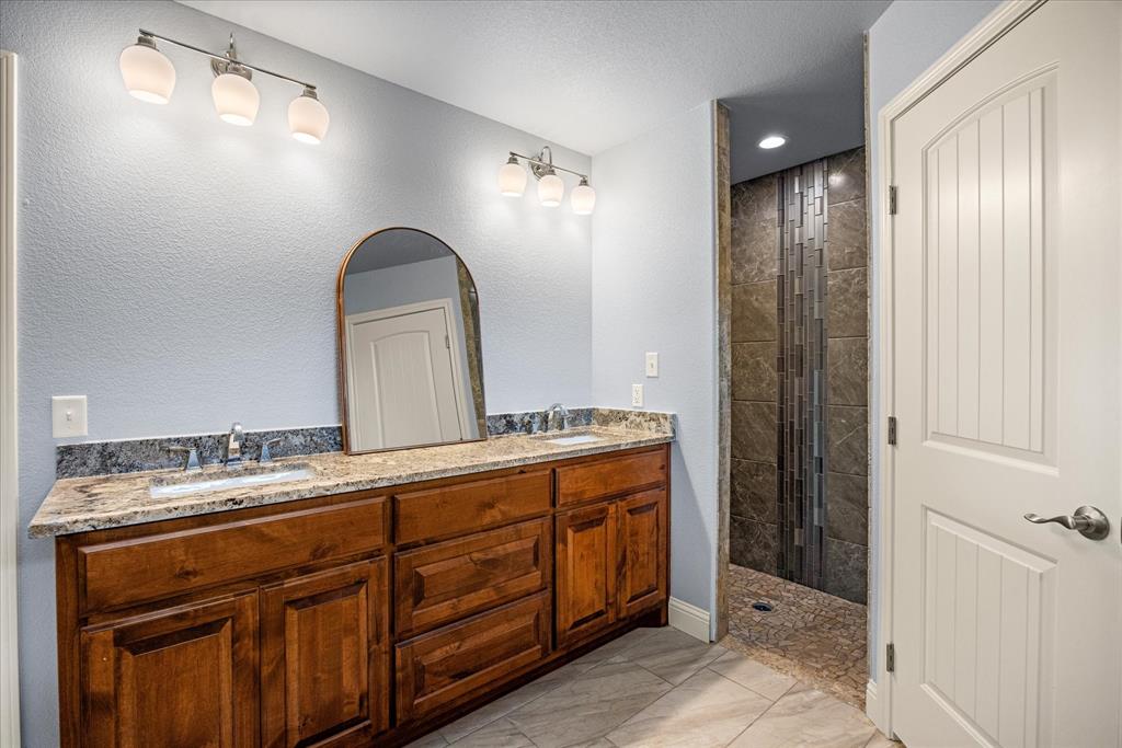 Canyon Creek - Residential