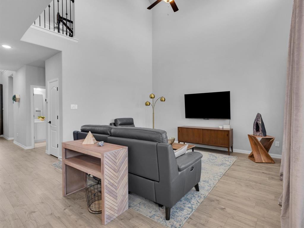 912 Darcy Drive