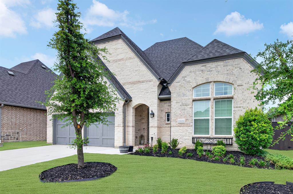 2825 Braemar
