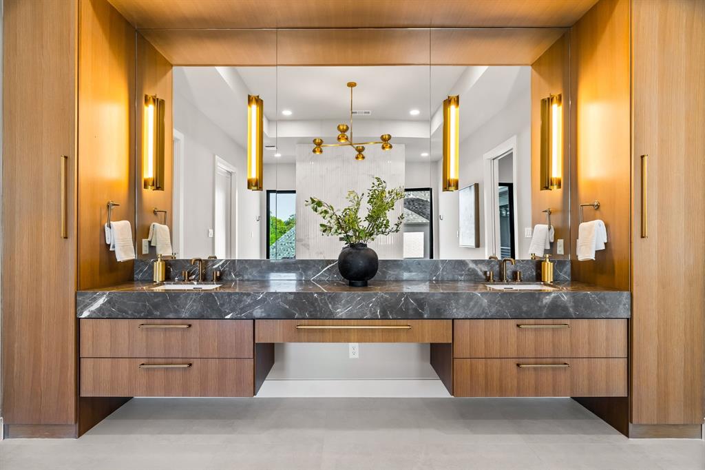 Lovers Lane Heights - Residential