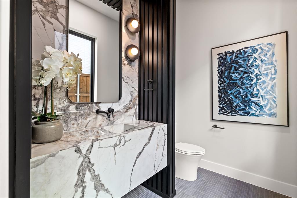 Lovers Lane Heights - Residential