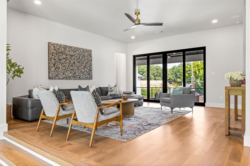 Lovers Lane Heights - Residential