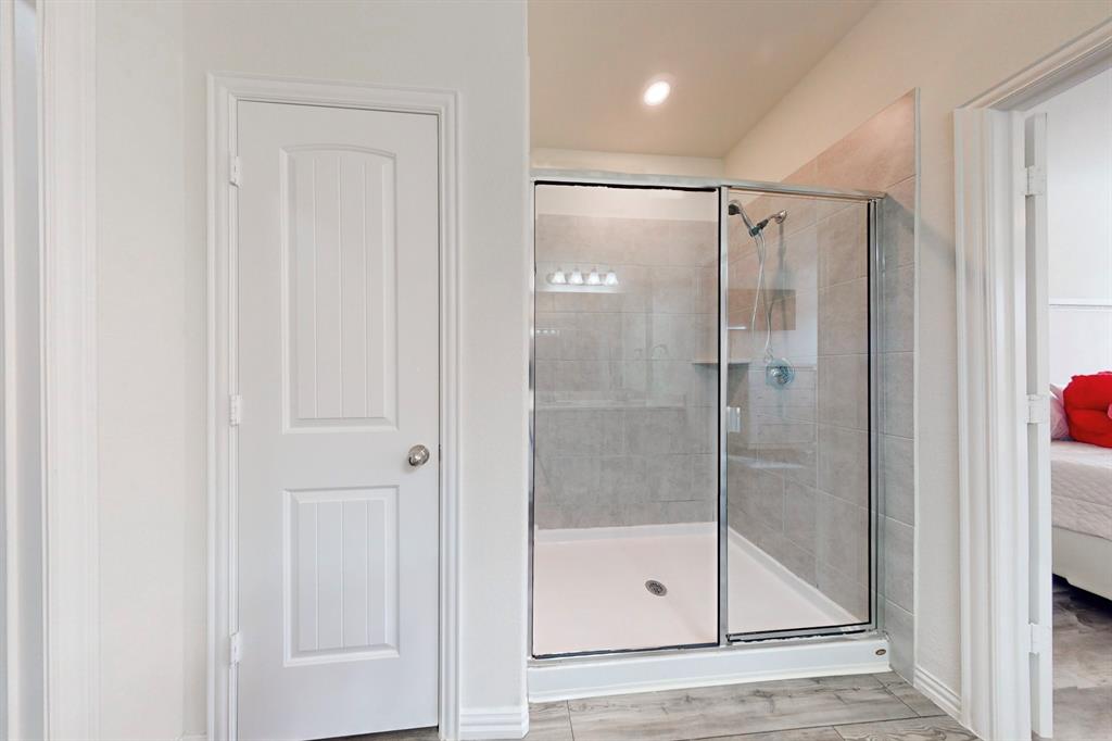 Primrose Xing Ph 4 - Residential