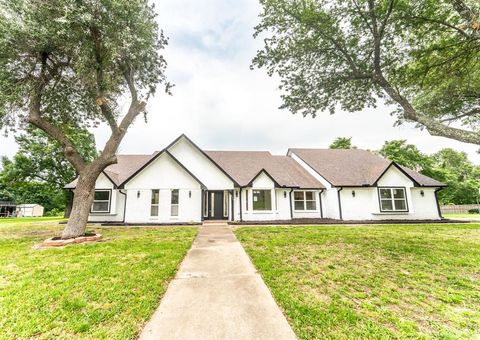 229 W Oaks Circle Sulphur Springs TX 75482