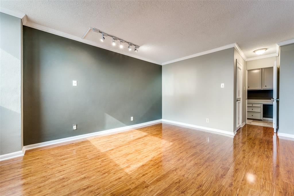 Twenty-One Turtle Creek Condos - Residential Lease