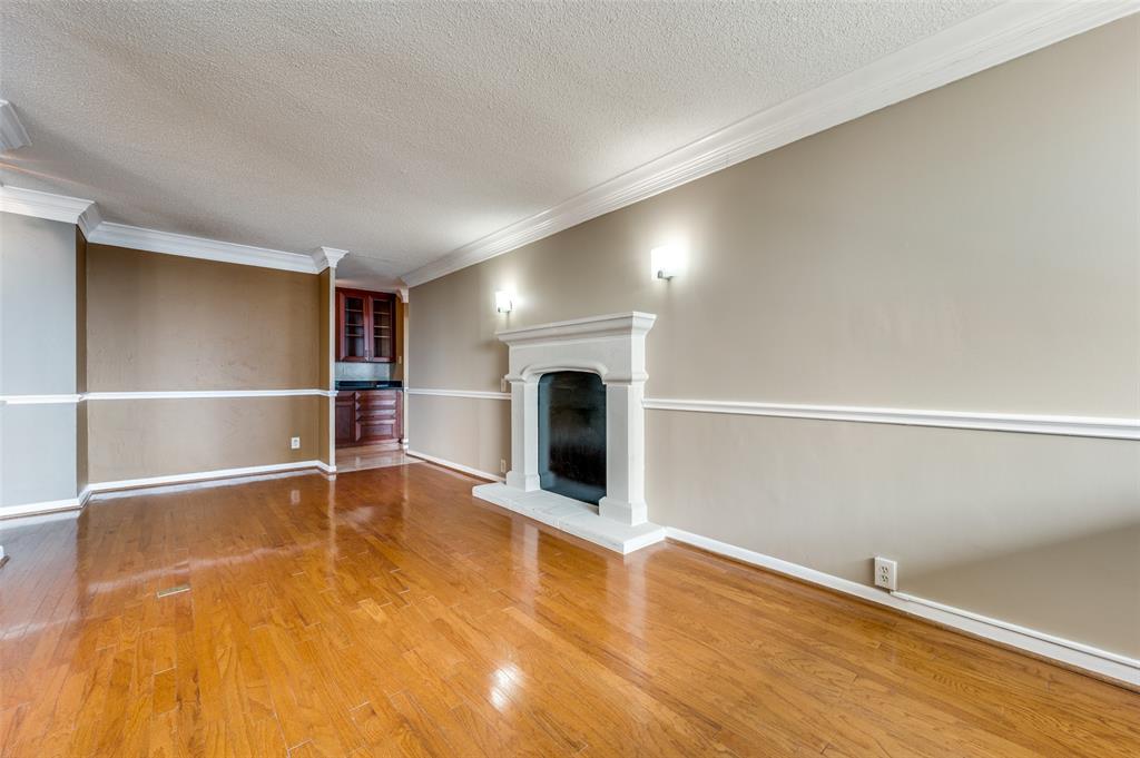 Twenty-One Turtle Creek Condos - Residential Lease