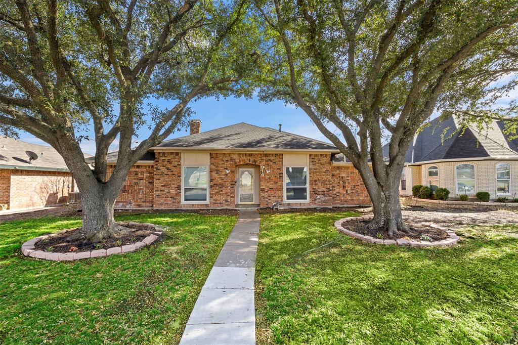 914 Green Canyon Drive