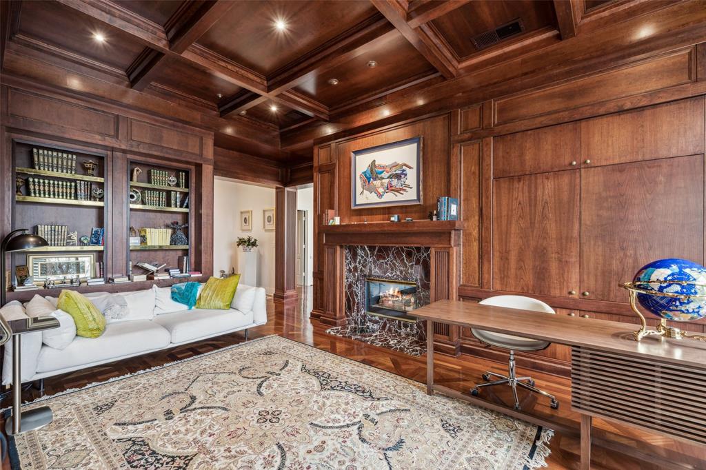 3401 Lee Parkway 3A
