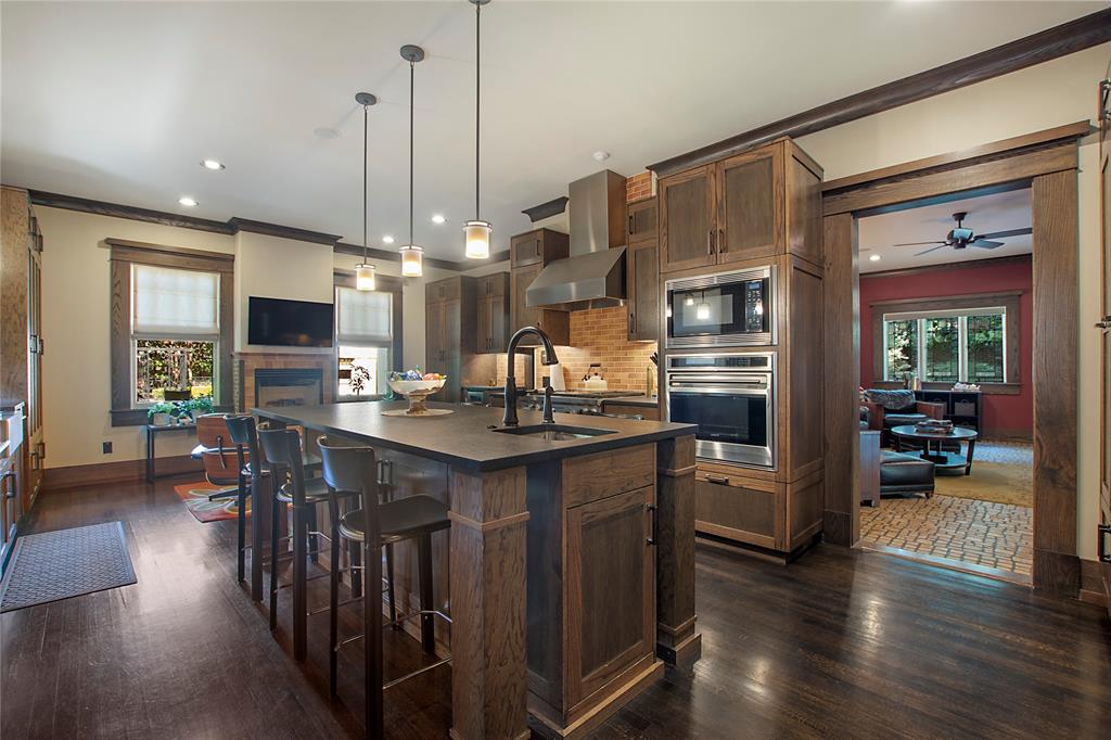 Munger Place - Residential