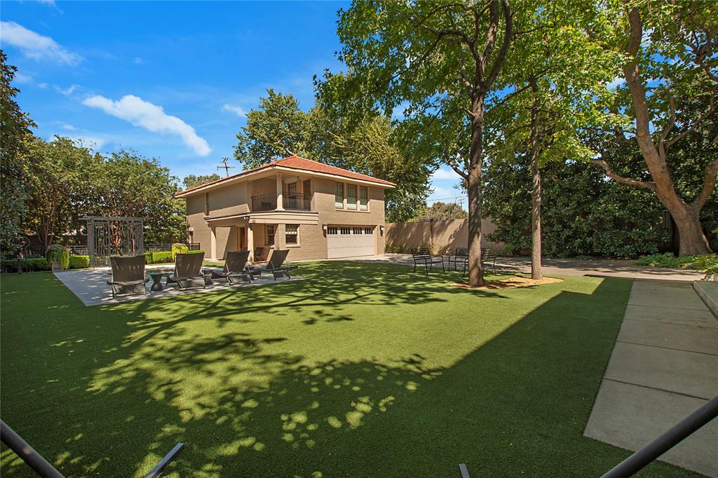 Munger Place - Residential