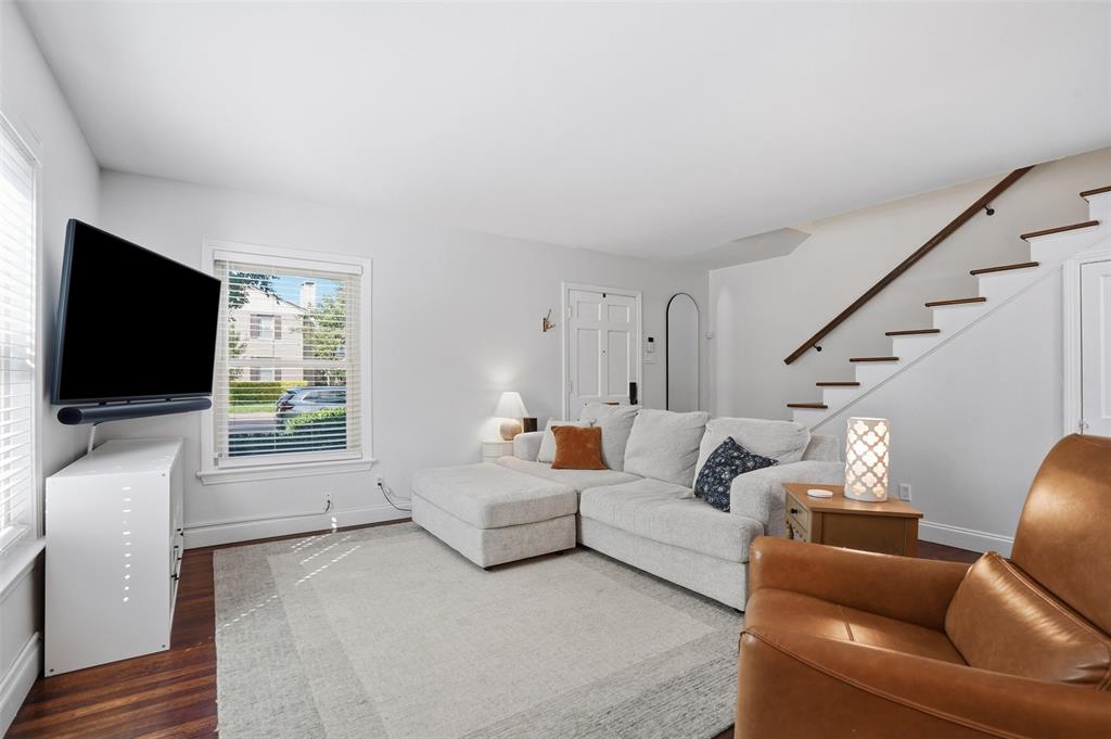 Bordeaux Village Condominum - Residential