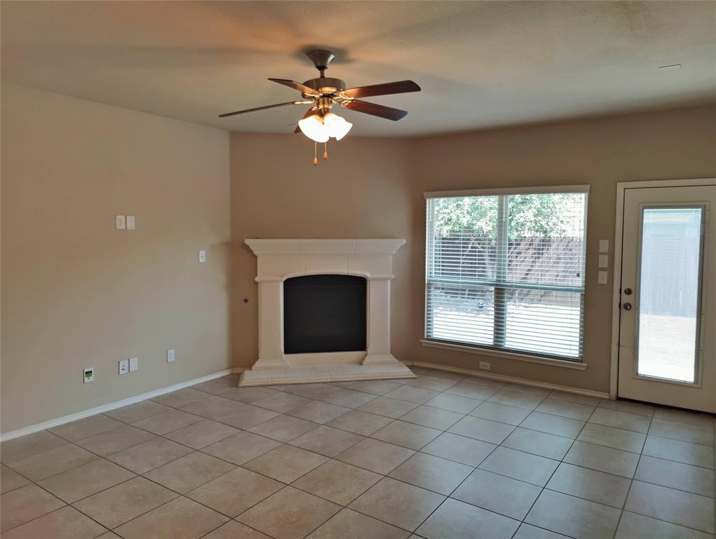 Fossil Creek At Westridge Ph 3 - Residential Lease