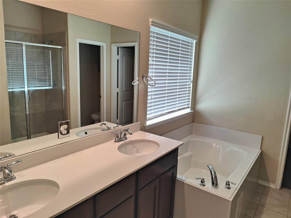 Fossil Creek At Westridge Ph 3 - Residential Lease