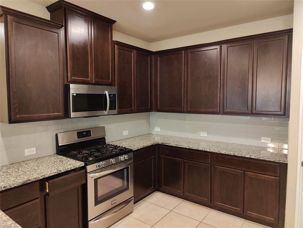 Fossil Creek At Westridge Ph 3 - Residential Lease