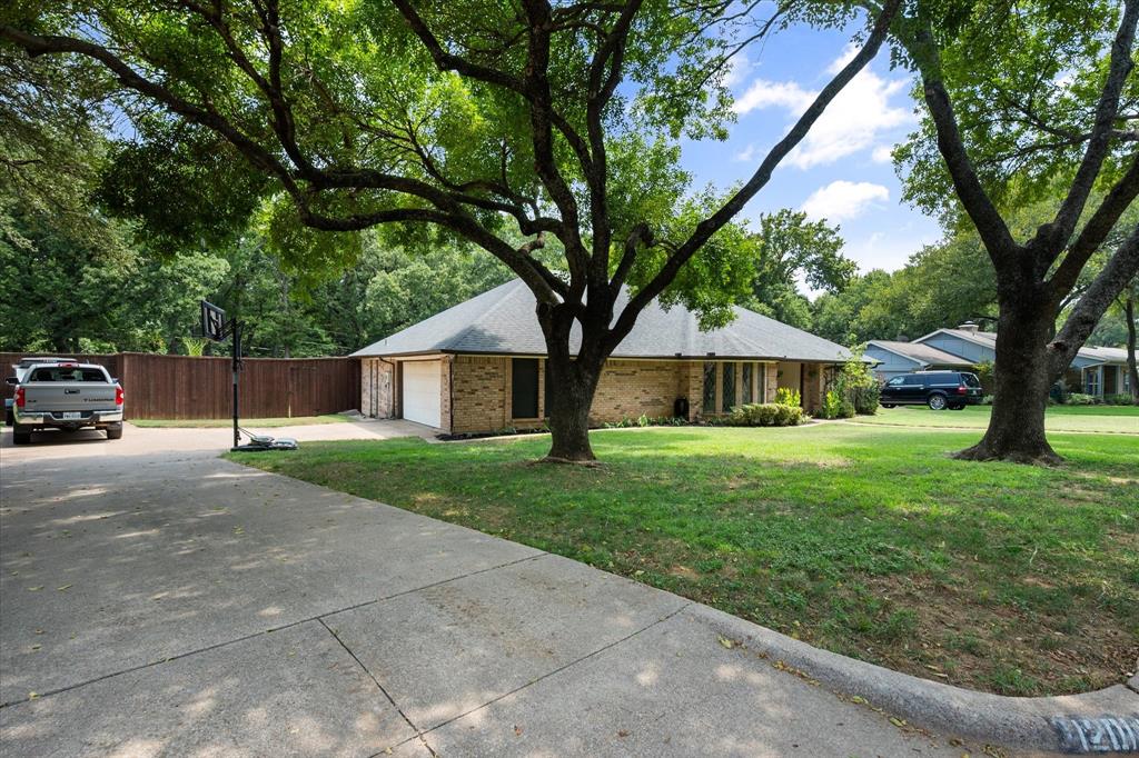 12014 Saddlehorn Lane
