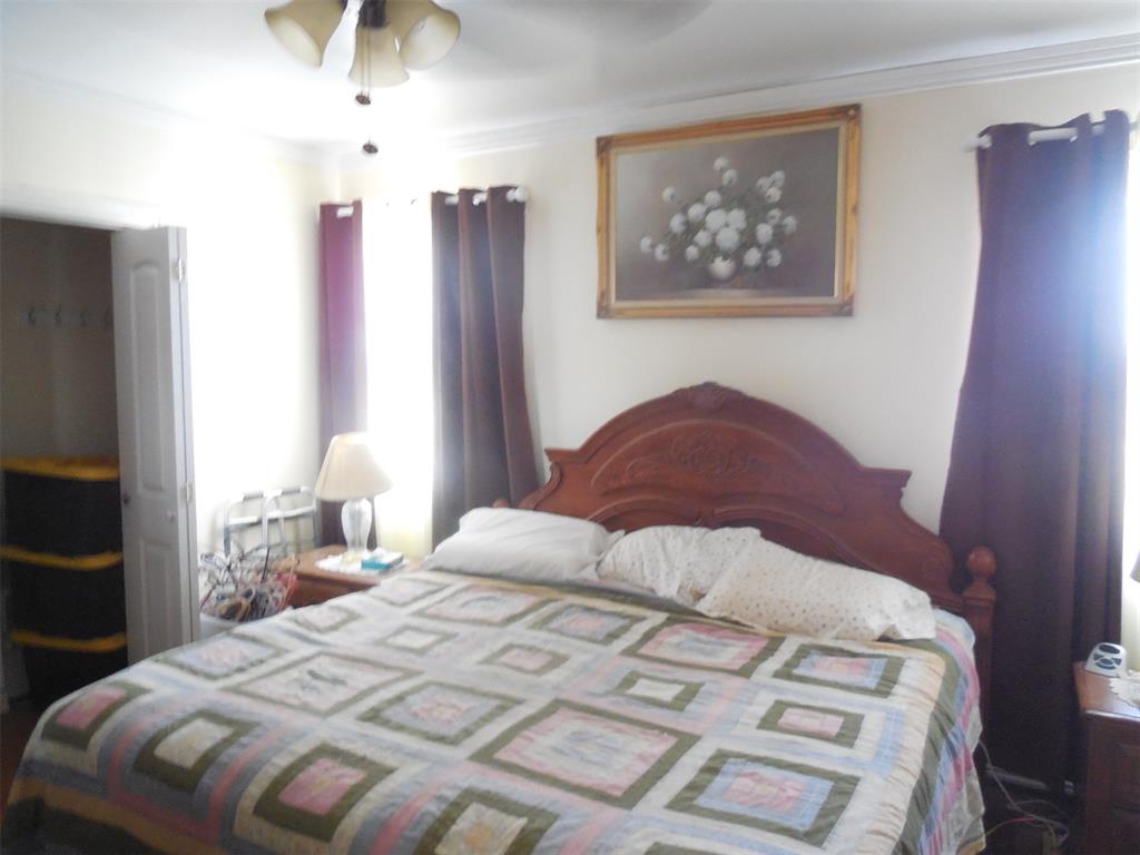 P Rr Co Lands - Farm