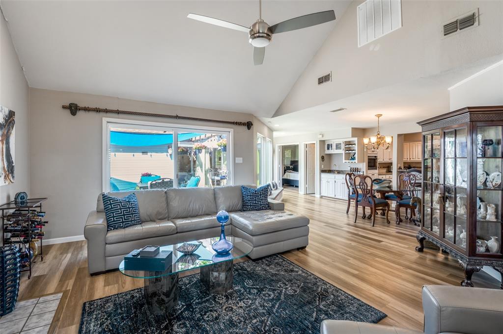 Briarwyck Pond 02 Rep - Residential