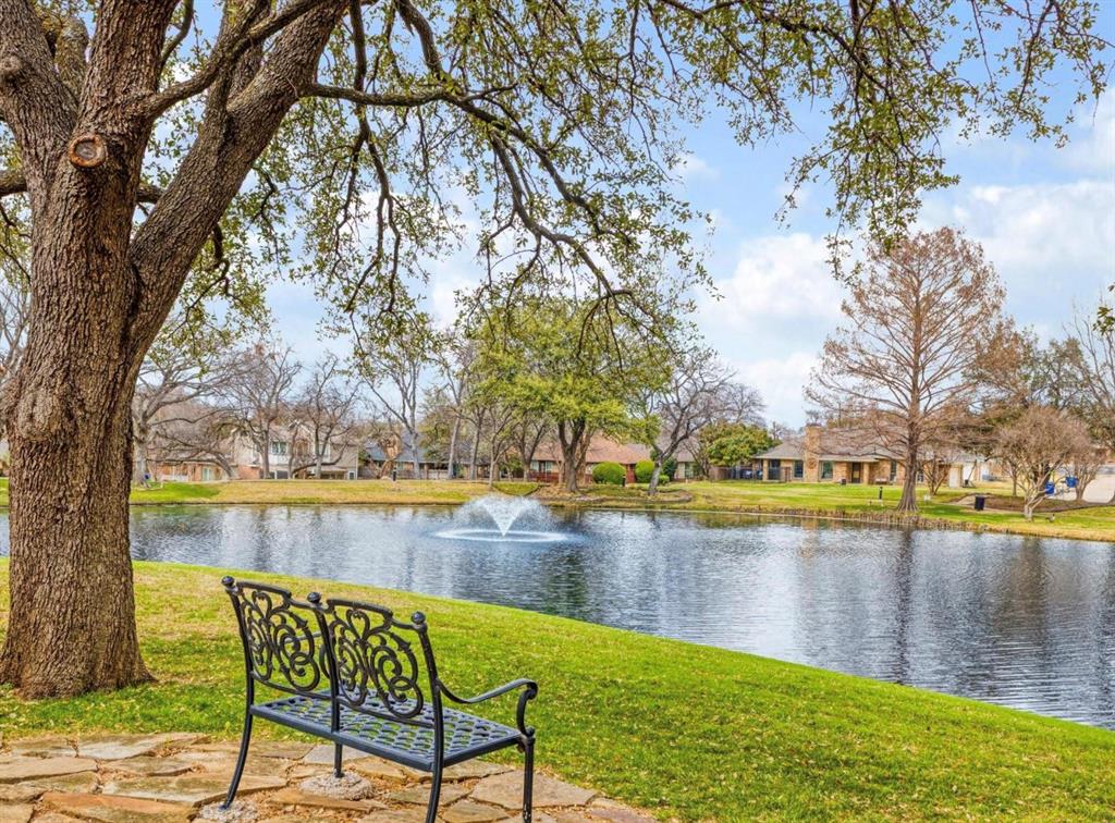 Briarwyck Pond 02 Rep - Residential