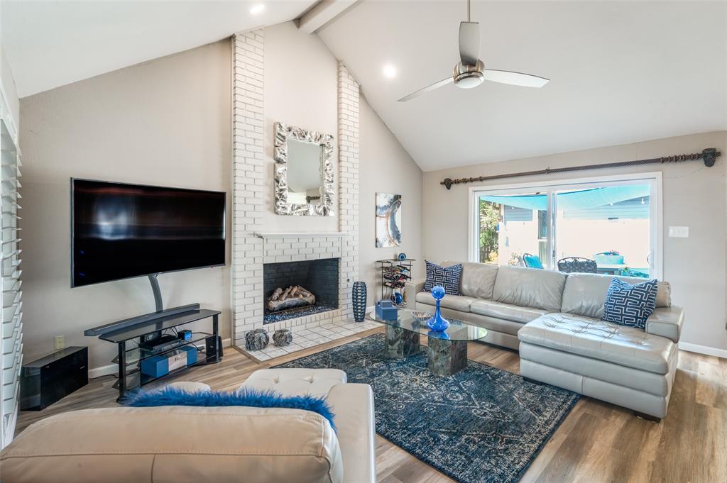 Briarwyck Pond 02 Rep - Residential