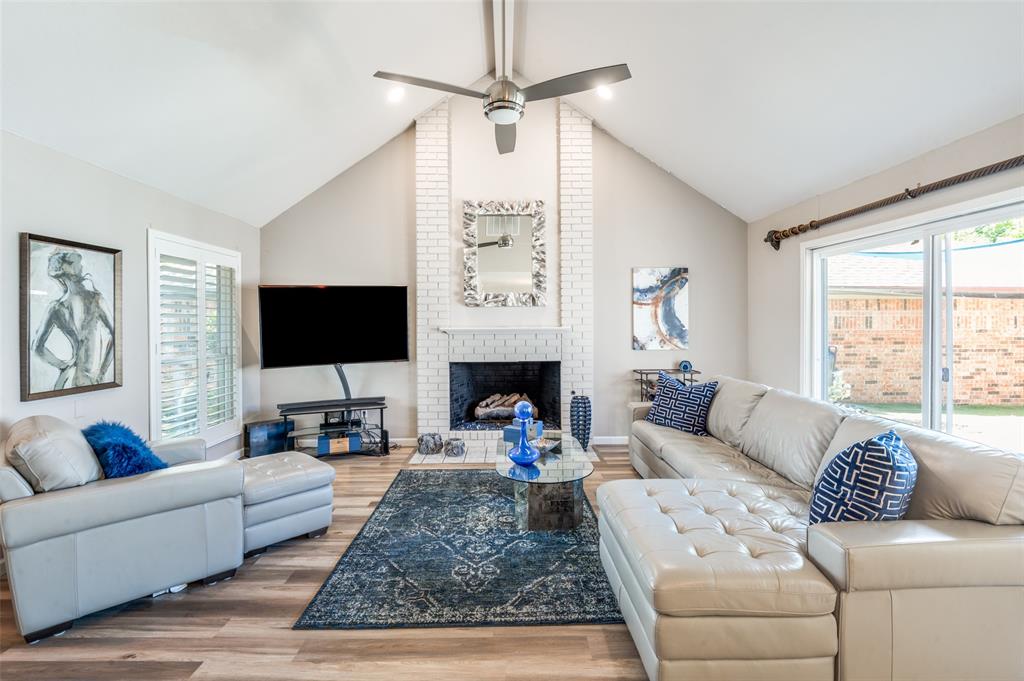 Briarwyck Pond 02 Rep - Residential