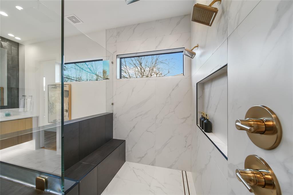 CARUTH TERRACE - Residential