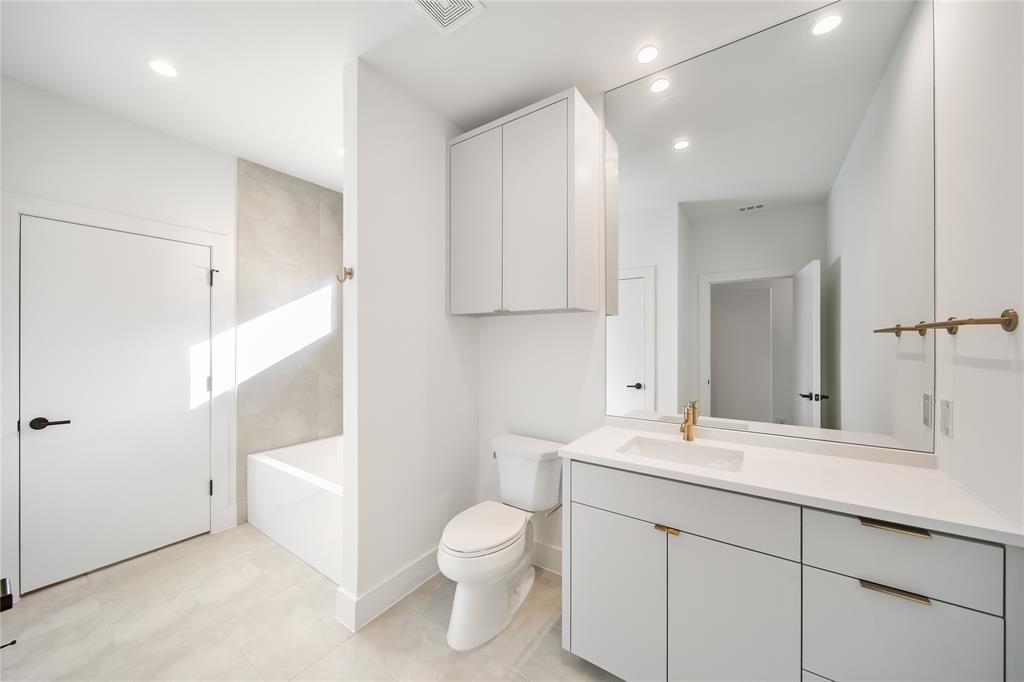 CARUTH TERRACE - Residential