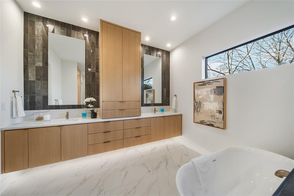 CARUTH TERRACE - Residential