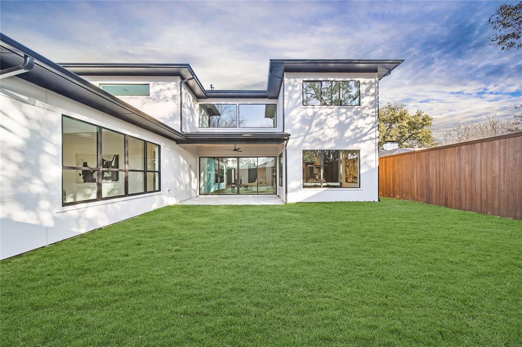 CARUTH TERRACE - Residential