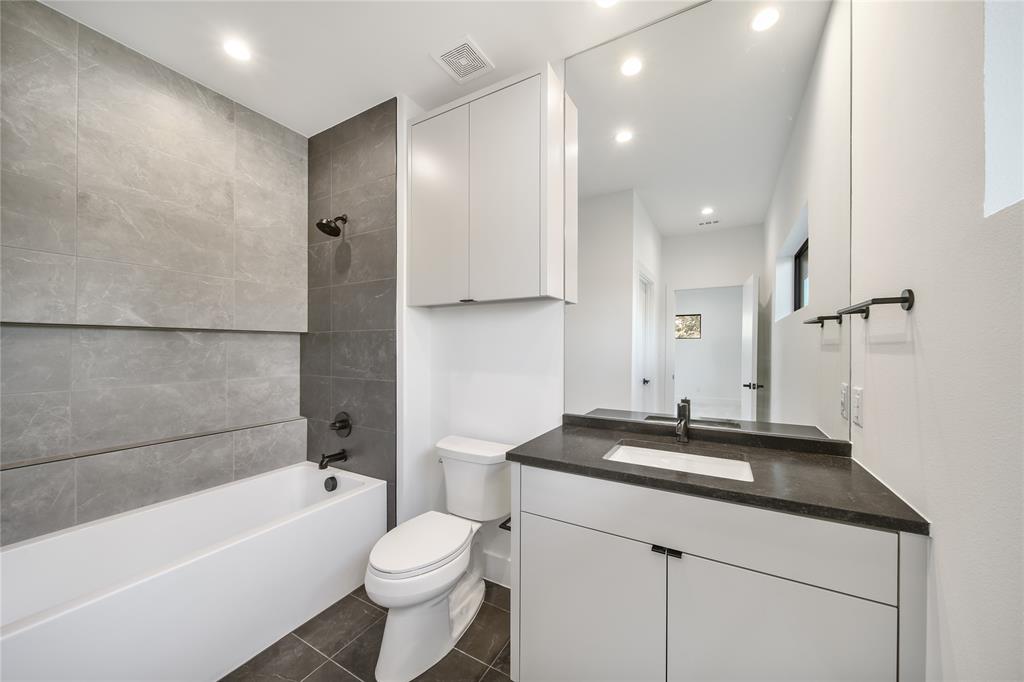 CARUTH TERRACE - Residential