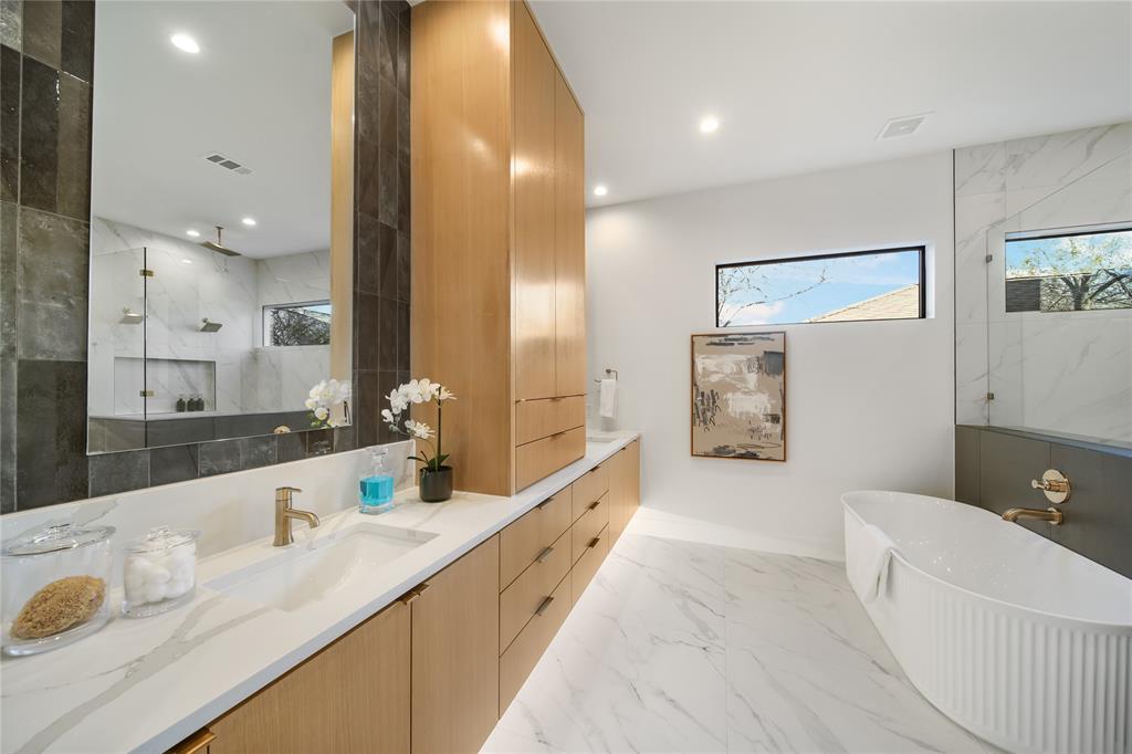 CARUTH TERRACE - Residential