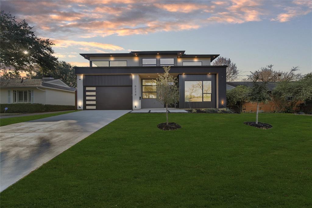 CARUTH TERRACE - Residential