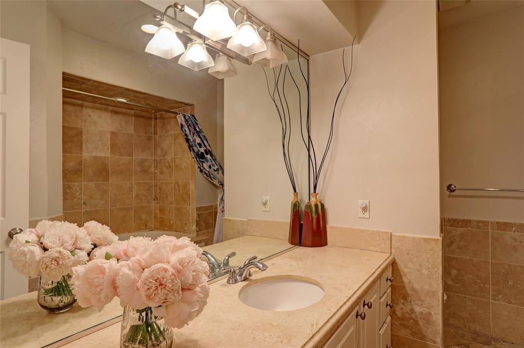 Paradiso Condo Ph 02 - Residential